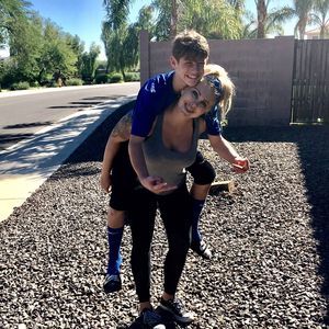 Meet your Posher, Stefanie